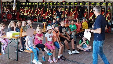 Begrüßung zum Ferienprogramm bei der Feuerwehr Stadt Scheinfeld